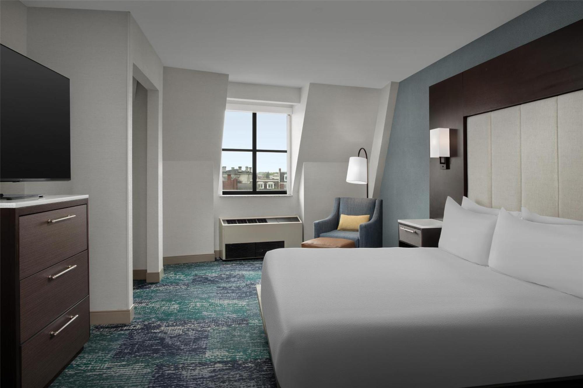 Hilton Garden Inn Portsmouth Downtown Esterno foto