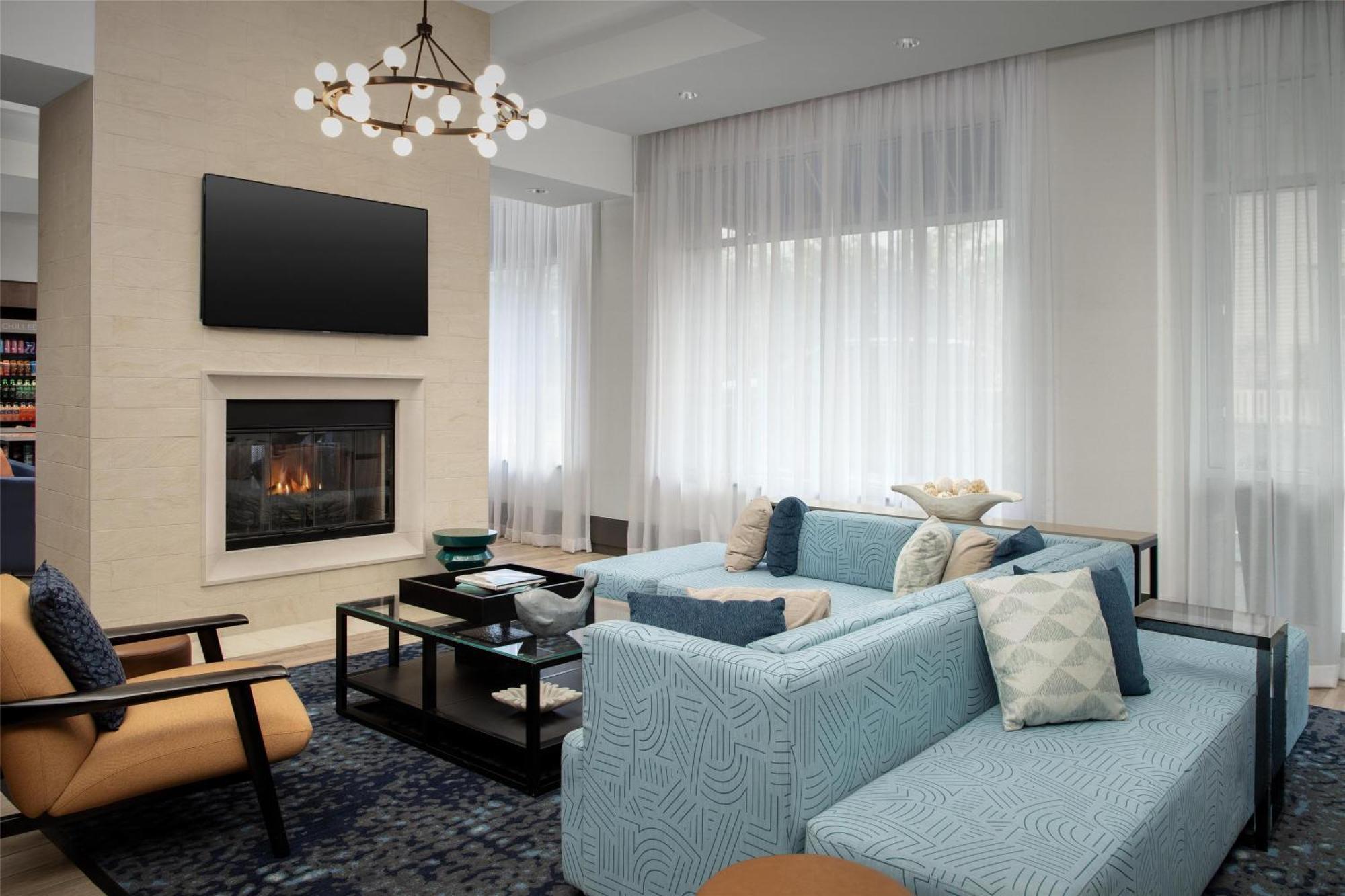 Hilton Garden Inn Portsmouth Downtown Esterno foto